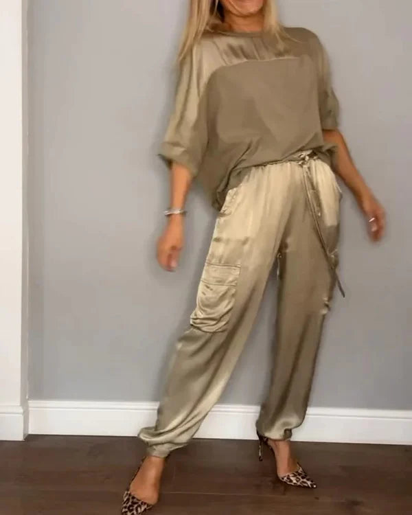 Selina – Elegancki kostiumek