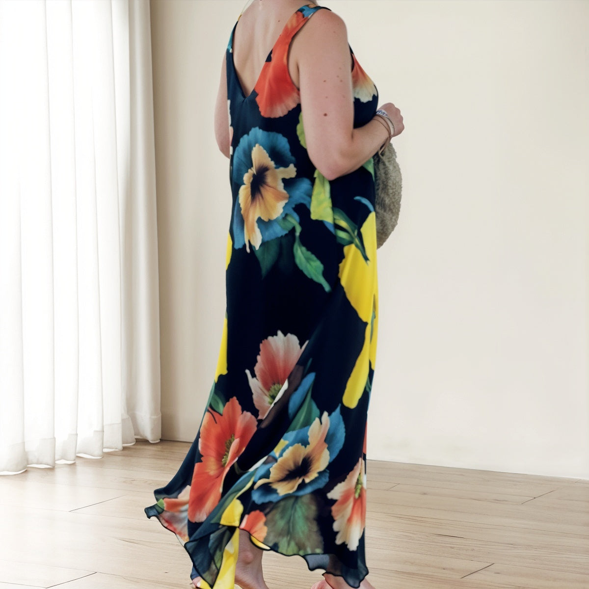 Shirley – Elegancka Kwiecista Sukienka Maxi Bez Rękawów