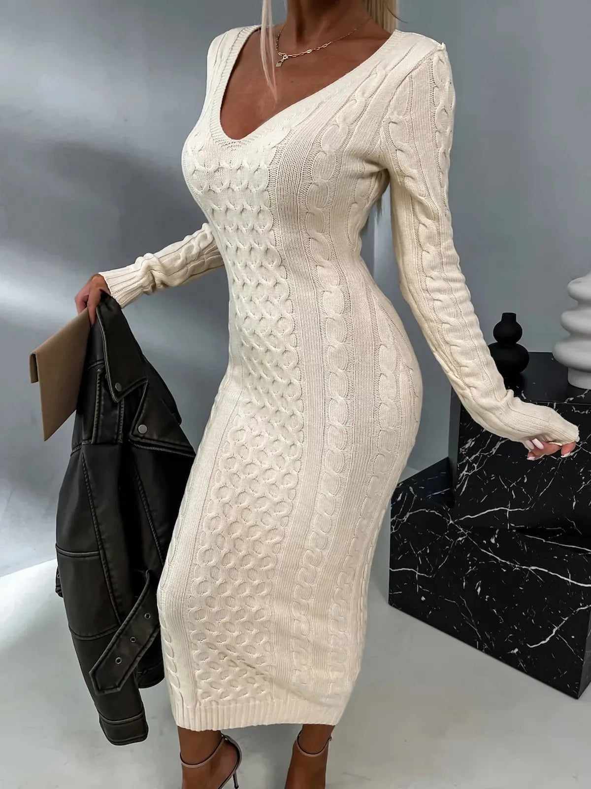 JANAA - ELEGANCKA SUKNIA Z WARKOCZAMI
